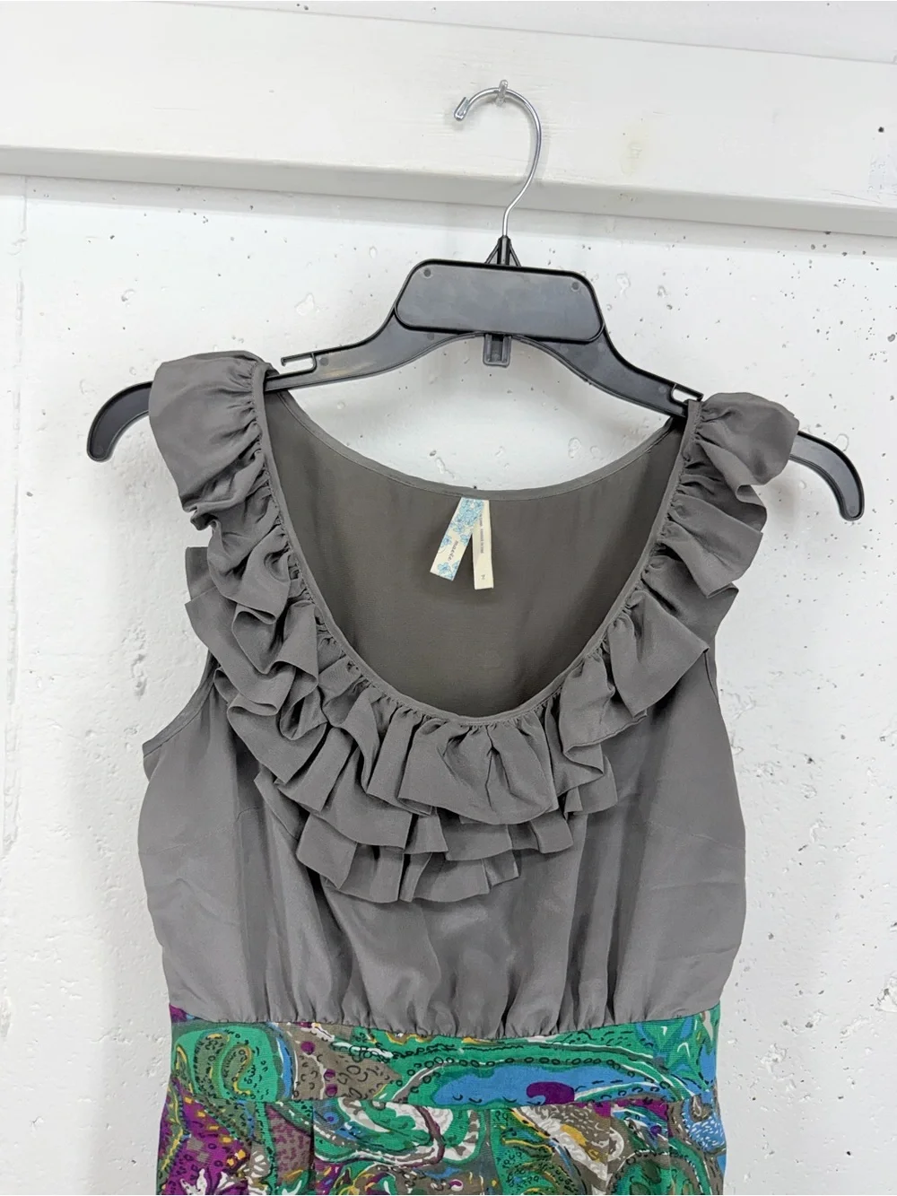 Anthropologie Maeve Size 2 Seaside Fields Sheath Dress gray silk ruffle bodice